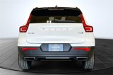Used 2019 Volvo XC40 T5 R-Design image 4