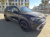 New 2025 Volkswagen Taos SE image 2