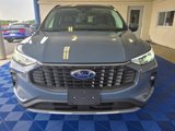 New 2025 Ford Escape SE image 2
