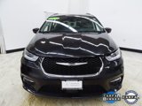 Used 2022 Chrysler Pacifica Touring-L image 5