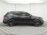 Used 2023 Volkswagen Tiguan SE R-Line image 4