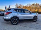 Used 2019 Nissan Rogue Sport S image 2