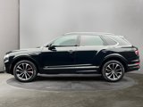 Used 2022 Bentley Bentayga image 2