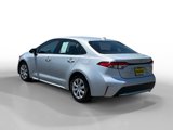 Used 2022 Toyota Corolla LE image 3