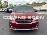 Used 2018 Dodge Grand Caravan SXT w/ Blacktop Package image 2