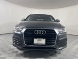 Used 2018 Audi Q3 2.0T Premium w/ Convenience Package image 2