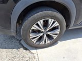 Used 2022 Nissan Rogue SV image 6