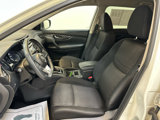 Used 2017 Nissan Rogue SV image 4