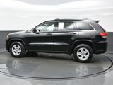 Used 2017 Jeep Grand Cherokee Laredo w/ Quick Order Package 23E image 3