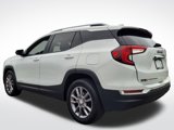 Used 2023 GMC Terrain SLT image 3