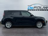 Used 2024 Kia Soul LX w/ Option Group 015 image 2