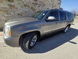 Used 2012 GMC Yukon XL Denali image 2
