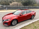 Used 2023 Nissan Altima 2.5 SV w/ SV Premium Package image 3