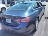 Used 2022 Chevrolet Malibu LT image 2