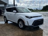 Used 2023 Kia Soul LX w/ Option Group 015 image 2
