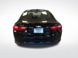 Used 2017 Chevrolet Malibu LT image 4