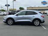 Used 2022 Ford Escape SE w/ Convenience Package image 3