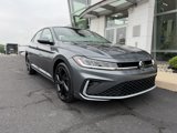 Certified 2025 Volkswagen Jetta SE image 2