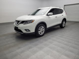 Used 2016 Nissan Rogue SV image 2