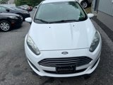 Used 2017 Ford Fiesta SE image 2