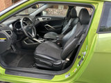 Used 2012 Hyundai Veloster w/ Style Pkg image 6