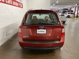 Used 2007 Kia Rondo EX image 4