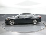 Used 2022 Nissan Altima 2.5 S image 2