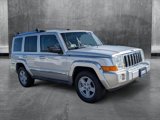 Used 2008 Jeep Commander Limited w/ Exterior Appearance Pkg image 3