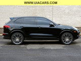 Used 2017 Porsche Cayenne Platinum Edition image 4