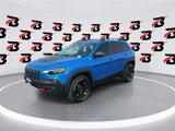 Used 2019 Jeep Cherokee Trailhawk image 3