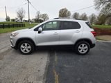 Used 2021 Chevrolet Trax LT w/ LT Convenience Package image 2