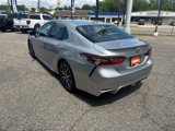 Used 2023 Toyota Camry SE image 5