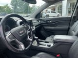 Used 2019 GMC Acadia SLT w/ LPO, Black Accent Package image 4