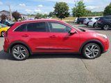 Used 2017 Kia Niro Touring image 3