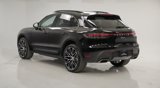 Used 2024 Porsche Macan image 3