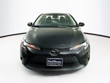 Used 2022 Toyota Corolla LE image 2
