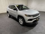 Used 2024 Jeep Compass Latitude image 3