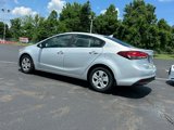 Used 2017 Kia Forte LX image 6