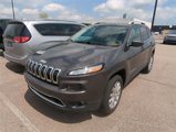 Used 2016 Jeep Cherokee Limited image 2