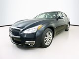 Used 2017 INFINITI Q70 3.7 image 4