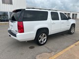 Used 2013 GMC Yukon XL SLT image 4