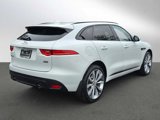 Used 2018 Jaguar F-PACE R-Sport image 3