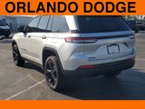 New 2025 Jeep Grand Cherokee Altitude image 4