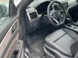 Used 2022 Volkswagen Atlas Cross Sport SE image 4