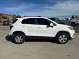Used 2022 Chevrolet Trax LT w/ Driver Confidence Package image 5