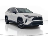 Used 2021 Toyota RAV4 LE image 2