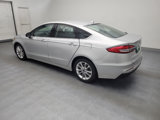 Used 2019 Ford Fusion SE image 3