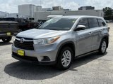 Used 2014 Toyota Highlander LE image 4