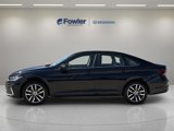 Used 2025 Volkswagen Jetta SE image 3