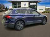 Certified 2022 Volkswagen Tiguan SE image 4